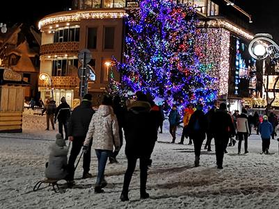 Zakopane Krupowki street in winter