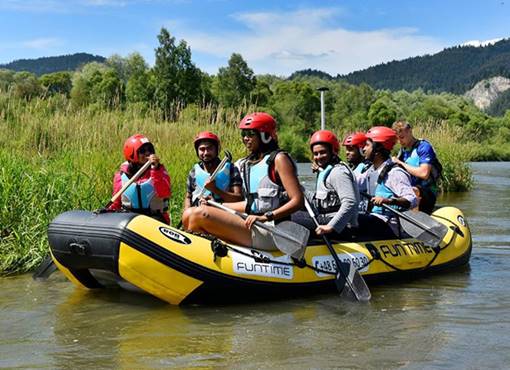 white water rafting on Dunajec